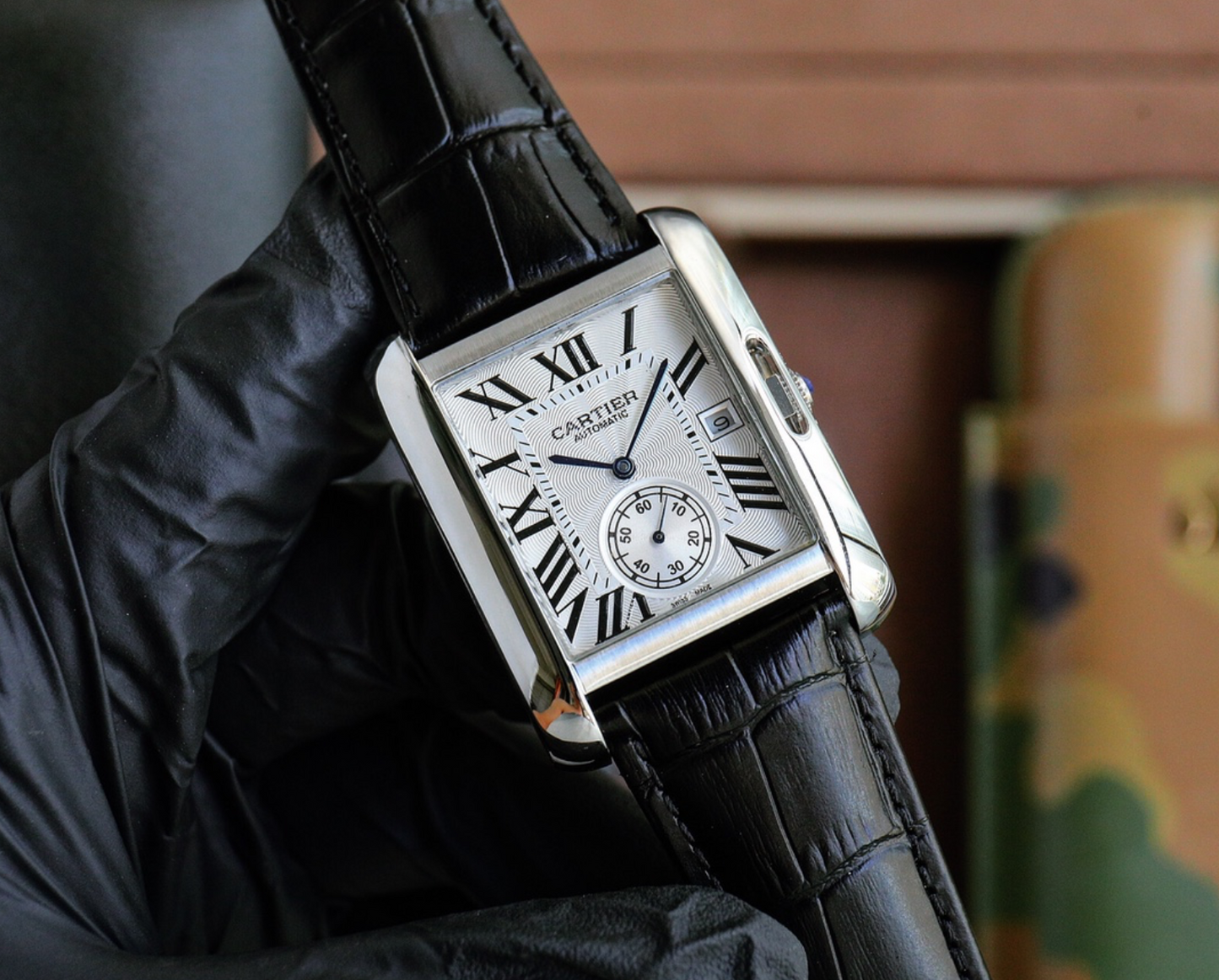 cartier tank